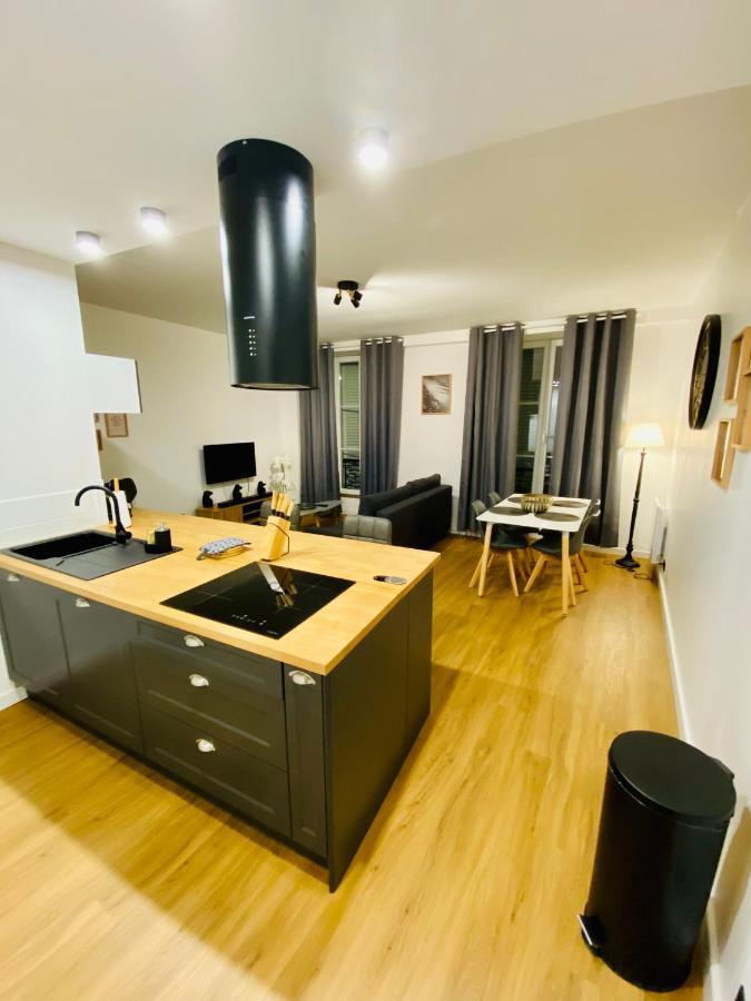 50M2 Flat In Heart Of Orleans - Canal Foot & Bein Экстерьер фото