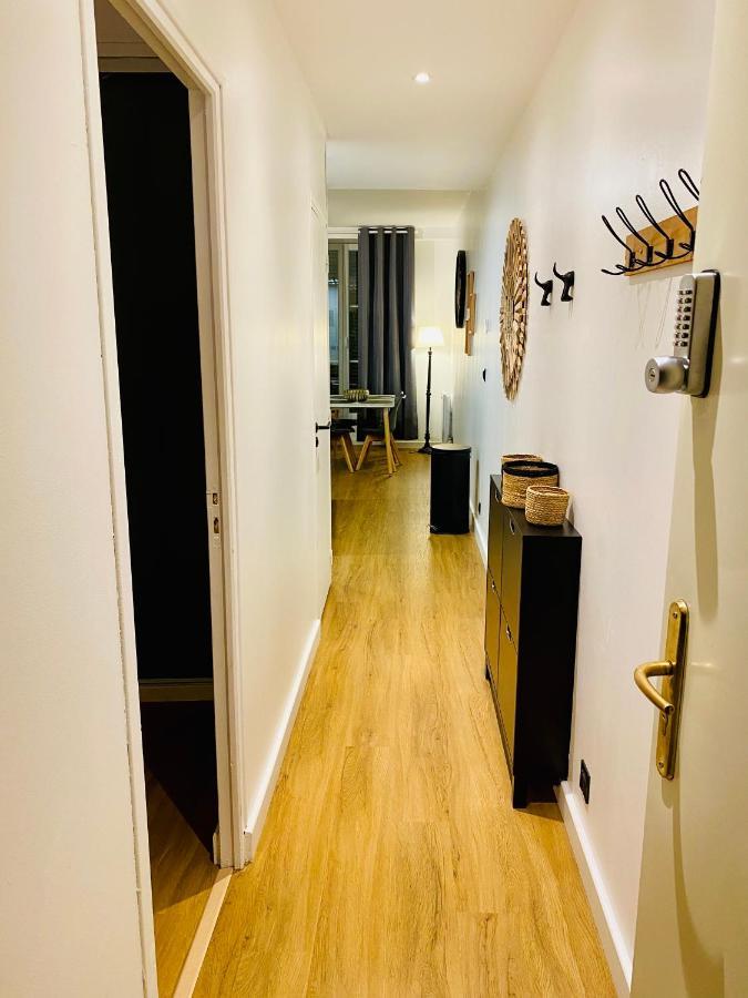 50M2 Flat In Heart Of Orleans - Canal Foot & Bein Экстерьер фото