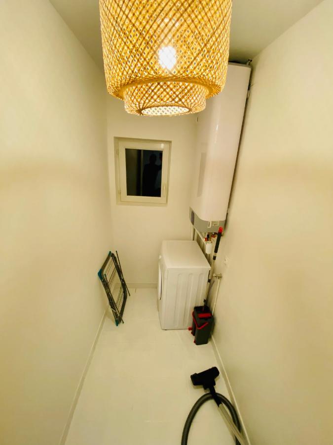 50M2 Flat In Heart Of Orleans - Canal Foot & Bein Экстерьер фото